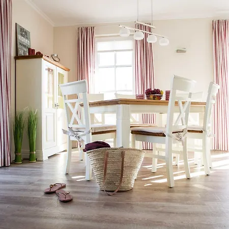 Ferienhaus Schilfrohrsaenger 21 Сasa de vacaciones *