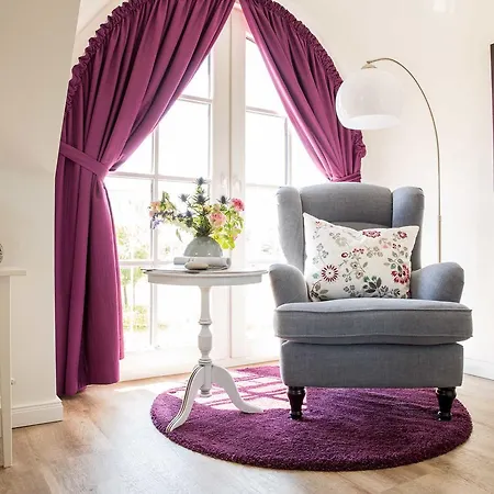 Ferienhaus Schilfrohrsaenger 21 * Fuhlendorf (Mecklenburg-Vorpommern)
